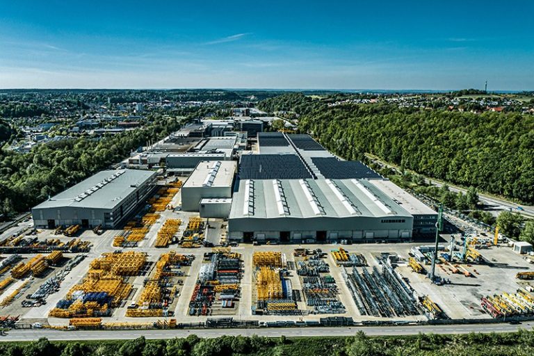 Liebherr investiert dreistelligen Millionenbetrag: Biberach wird zur modernsten Kranfabrik der Welt