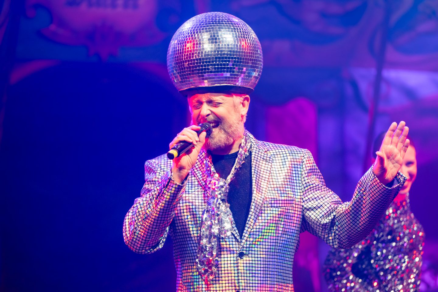 Ross Antony & Paul Reeves feiern „Crazy Christmas“ im Europa-Park – Musik, Magie und jede Menge Weihnachtszauber! 1 Ross Antony & Paul Reeves feiern „Crazy Christmas“ im Europa-Park – Musik, Magie und jede Menge Weihnachtszauber! md 1318369