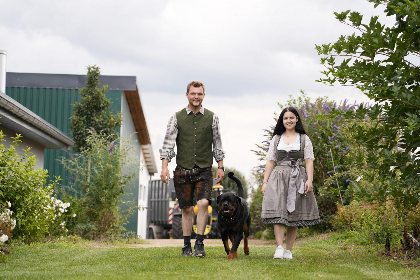 Dienstag bei „Bauer sucht Frau“: Magische Momente, ein Spargelantrag und Tränen der Enttäuschung 5 Dienstag bei „Bauer sucht Frau“: Magische Momente, ein Spargelantrag und Tränen der Enttäuschung 2A36A 1