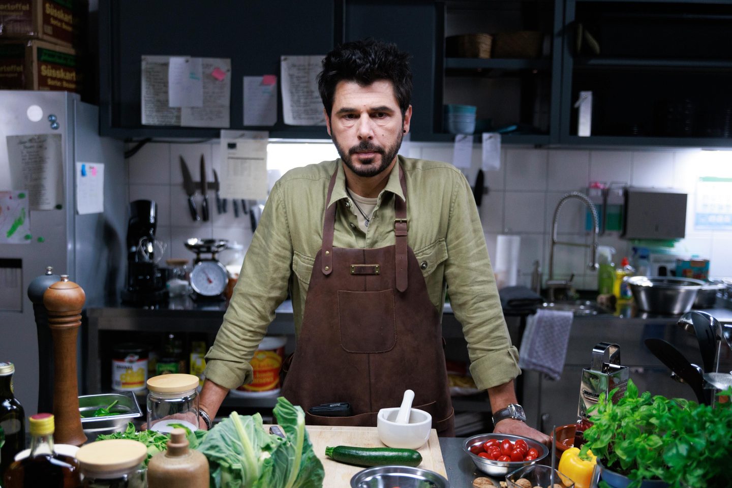 Alles was zählt | AWZ heute, 03.12.2025 – Verbotene Gefühle: Nähe, Zweifel und verletzte Herzen 9F2FA 2