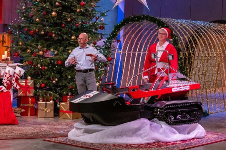 Bobsla bei „Die Höhle der Löwen“: Elektro-Schnee-Racer sorgt für Crash, Staunen und einen Deal?