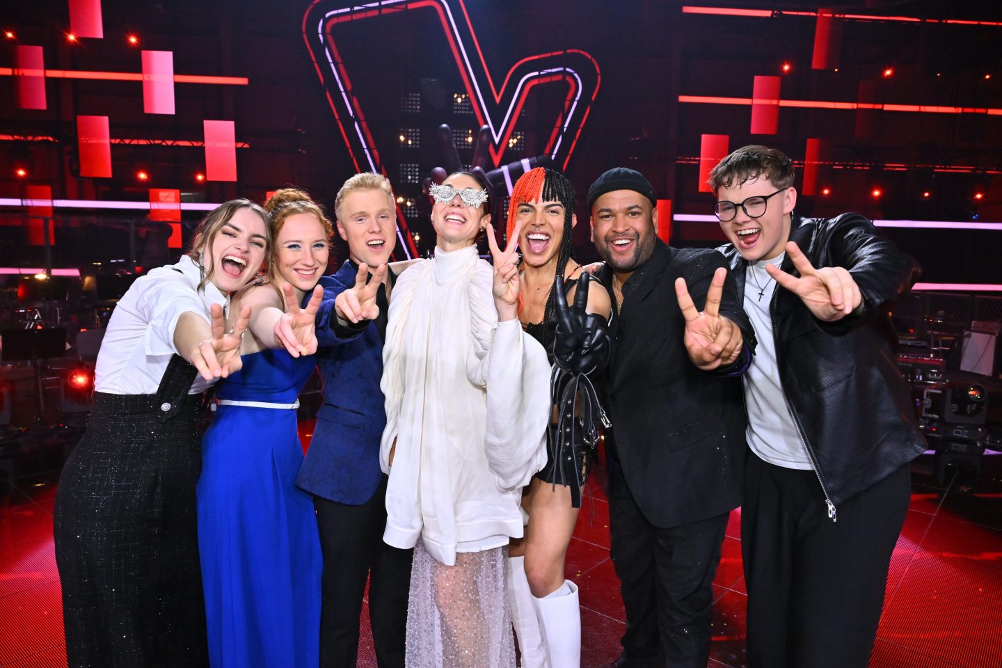 Nach Gänsehaut und Tränen: Diese sieben Talente kämpfen im „The Voice of Germany“-Finale 2025 um den Sieg 9 Nach Gänsehaut und Tränen: Diese sieben Talente kämpfen im „The Voice of Germany“-Finale 2025 um den Sieg Joyn TVOG 3314770