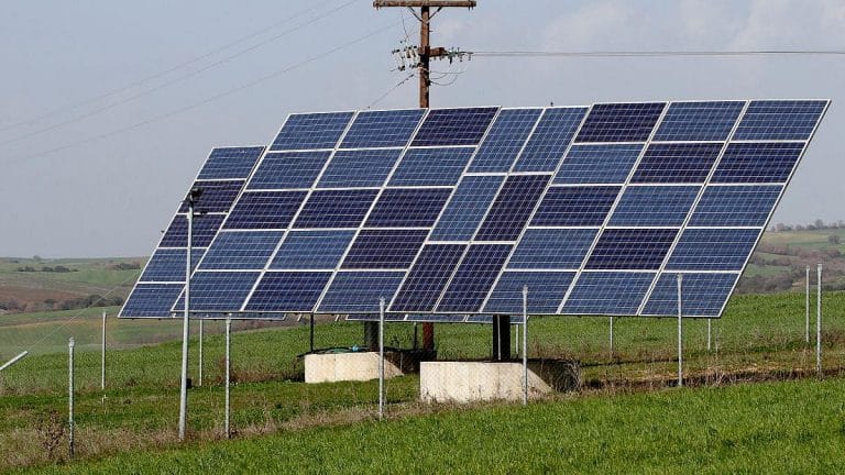 Eon-Chef: Wind- und Solarparks beim Netzanschluss hintenanstellen Eon-Chef: Wind- und Solarparks beim Netzanschluss hintenanstellen