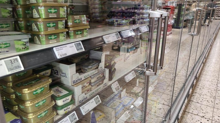 Baden-Württemberg: Bauernpräsident fordert Ende des Butter-Preiskampfes