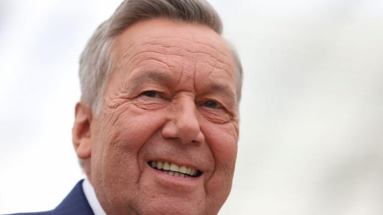 Depeche Mode an Spitze der Album-Charts – Roland Kaiser auf Platz 3