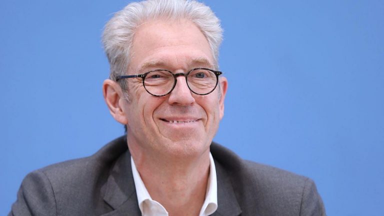 Chef der Kassenärzte fordert Praxisgebühr 2.0 und Steuererhöhungen für das Gesundheitssystem