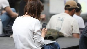 Studie in Deutschland: Fake News bedrohen Demokratie