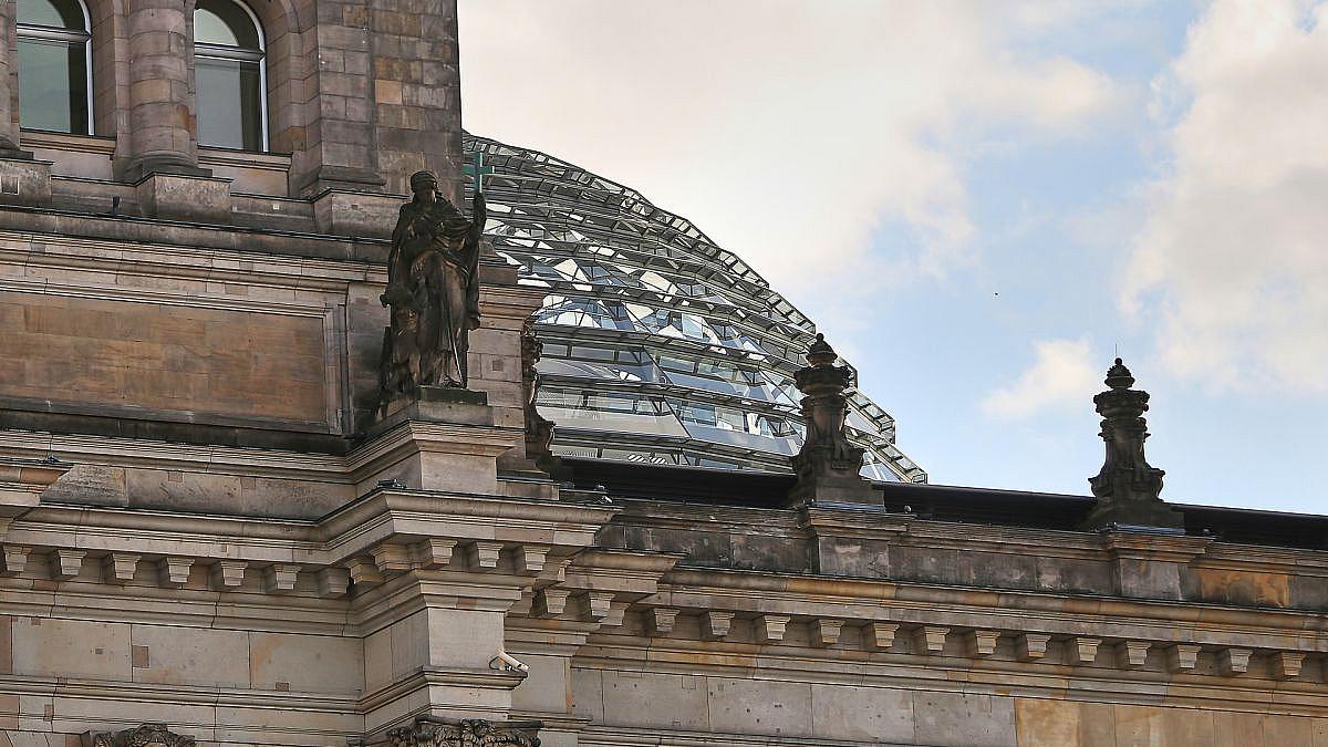 Klöckner fordert Ausschluss unsicherer Mitarbeiter im Bundestag