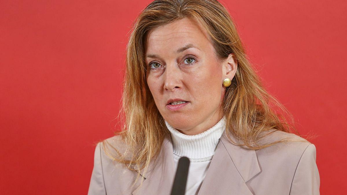 SPD-Fraktionsvize Möller fordert militärische Sicherheiten für die Ukraine in London