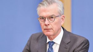 Wirtschaftsweiser Werding kritisiert Bas-Vorschlag zur Rente scharf Wirtschaftsweiser Werding kritisiert Bas-Vorschlag zur Rente scharf