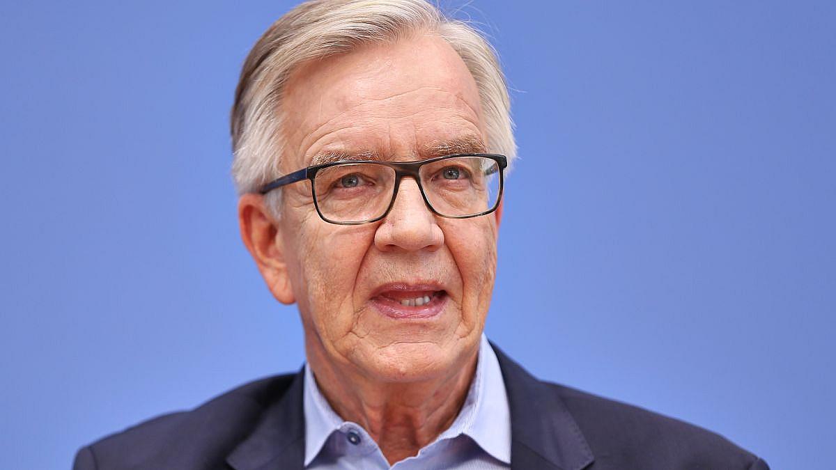 Bartsch rechnet in Berlin mit junger Union ab