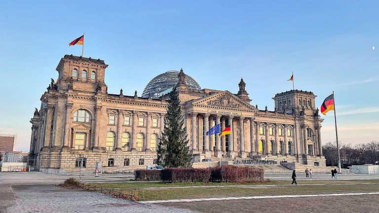 Kosten für Bundestag in Berlin steigen weiter