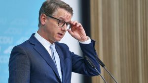 Linnemann fordert Gesellschaftsjahr: Parteien uneins