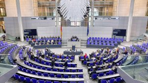Bundestag beschließt nationalen Gedenkort für polnische Opfer des Zweiten Weltkriegs in Berlin Bundestag beschließt nationalen Gedenkort für polnische Opfer des Zweiten Weltkriegs in Berlin