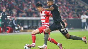 FC Bayern erreicht Viertelfinale in Berlin