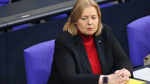 Berlin: Bas erleichtert über Rentenpaket-Annahme Berlin: Bas erleichtert über Rentenpaket-Annahme