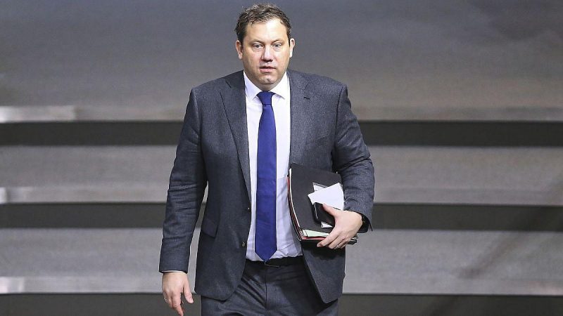 Berlin: Klingbeil will Bündnis aus Wirtschaftsvertretern und Gewerkschaften