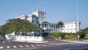 IWF lobt Paraguay: Milliarden-Geldsegen für Reformen