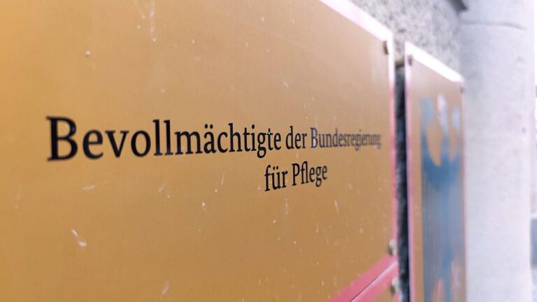 Pflegereform: Wer zahlt den wachsenden Eigenanteil?