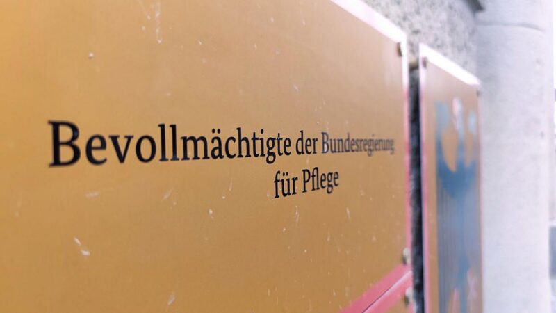 Pflegeheime: Eigenanteil steigt weiter – wer zahlt?