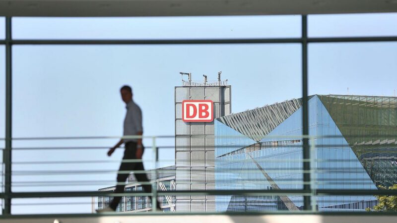 Palla plant Kahlschlag bei der Bahn: 500 Millionen Euro sollen jährlich eingespart werden
