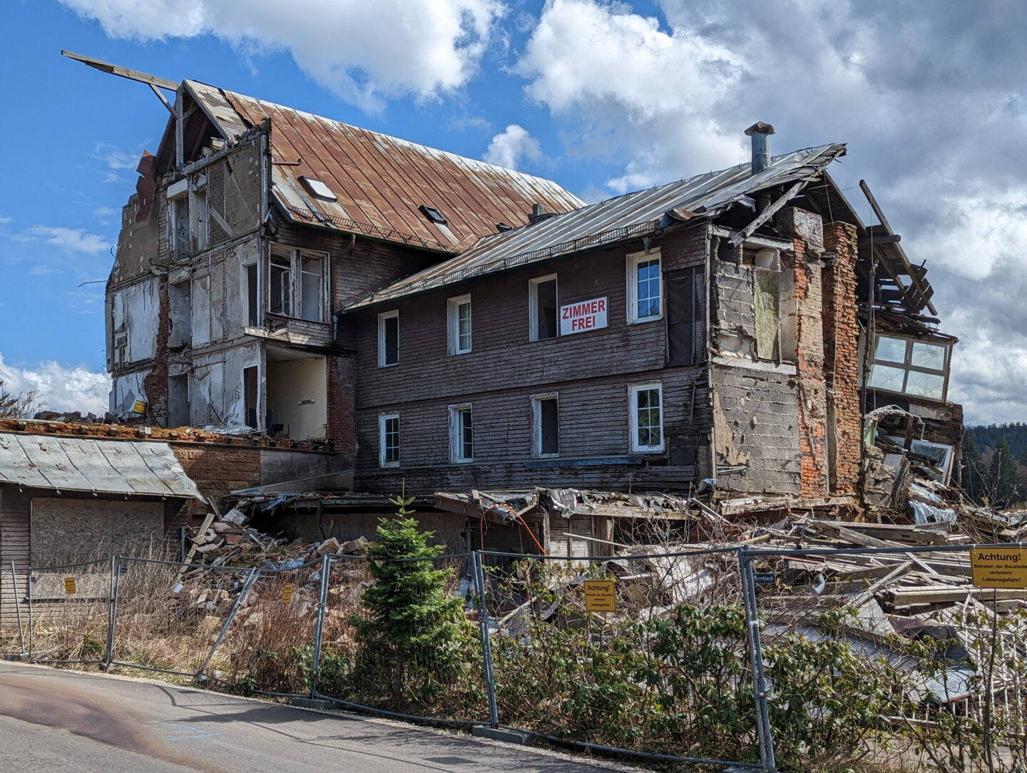 Schwarzwald-Schandfleck soll bald Geschichte sein: Jetzt steht der Abriss bevor