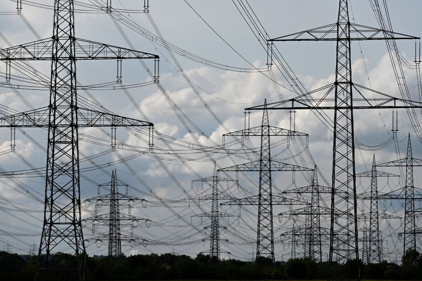 Polizei meldet: Größerer Stromausfall in Stuttgart – zahlreiche Ampeln außer Betrieb