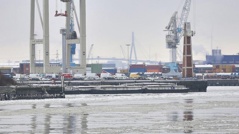Deutsche Seehäfen im Aufwind: Güterumschlag steigt 2025 deutlich