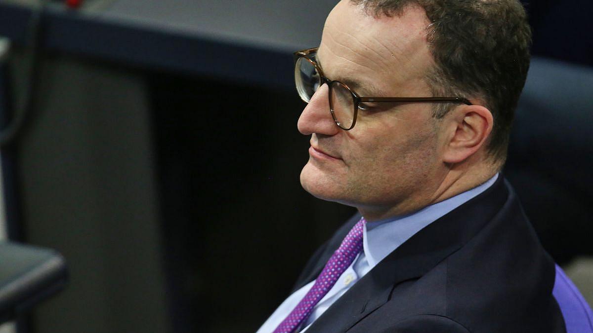 Spahn plädiert für Debatte über nukleare Teilhabe