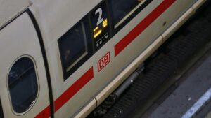 Fahrgastverband fordert Bahn zu Preissenkungen auf: „Nichts erhöhen reicht nicht“