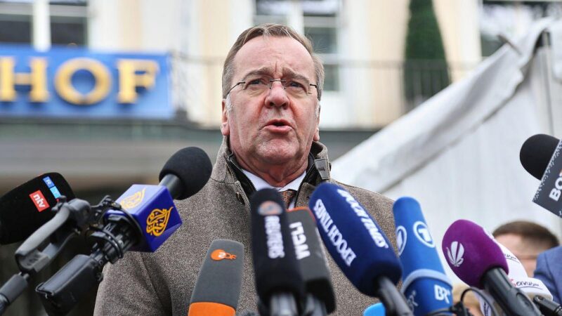 Pistorius: Ukraine-Front festgefahren – „Blanker Terrorismus“ gegen Zivilisten