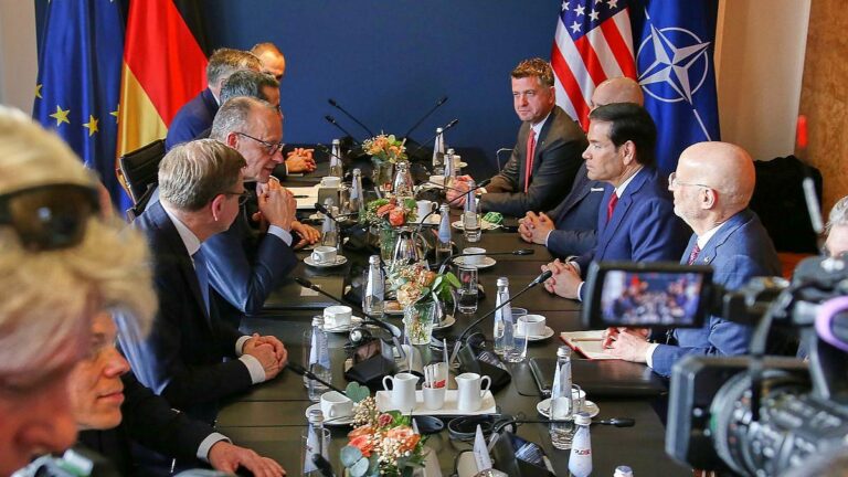 US-Außenminister lobt Deutschlands NATO-Rolle – Ukraine im Fokus