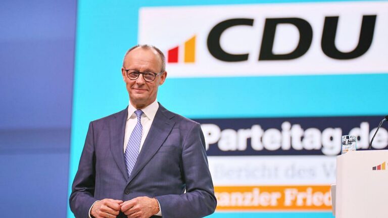 Merz mit klarer Mehrheit als CDU-Chef bestätigt