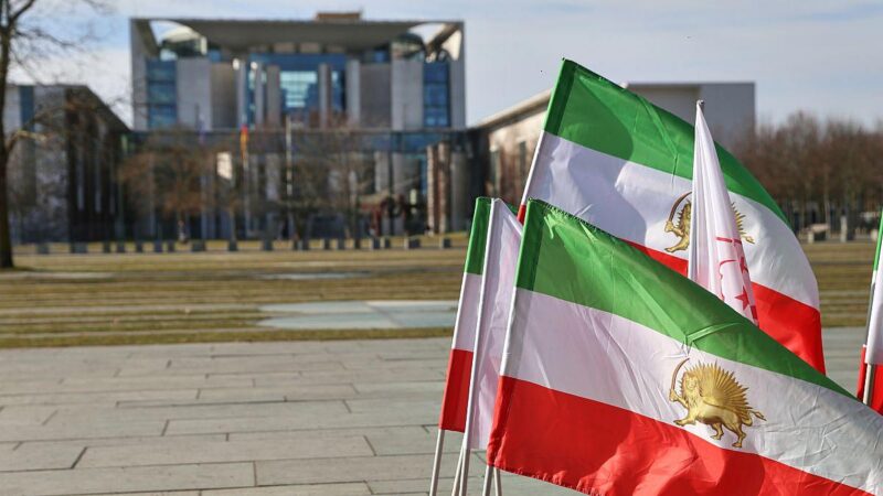 E3-Staaten fordern Iran erneut zu Verhandlungen auf E3-Staaten fordern Iran erneut zu Verhandlungen auf