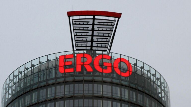 Ergo baut rund 1.000 Stellen ab