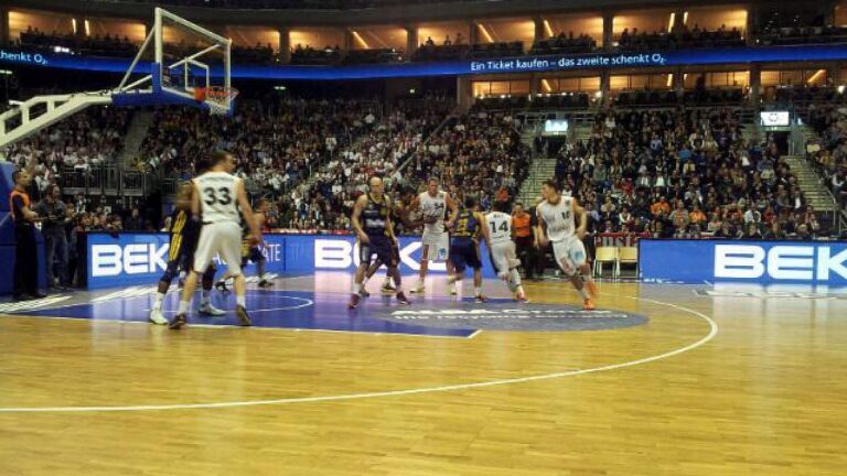 Howard Carpendale: „Lernt Basketball, nicht Musik“