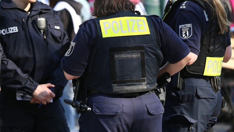 Polizeibeauftragter fordert: Mehr Frauen in Spitzenämtern