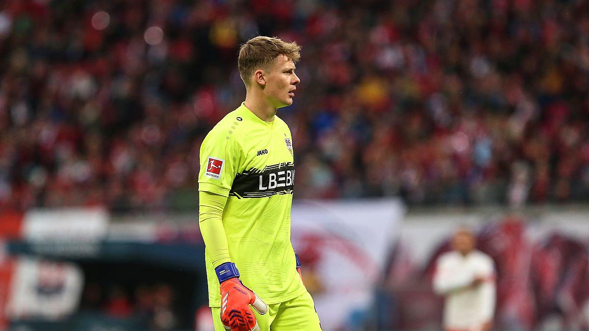 Stuttgart schlägt Köln nach packendem Finish