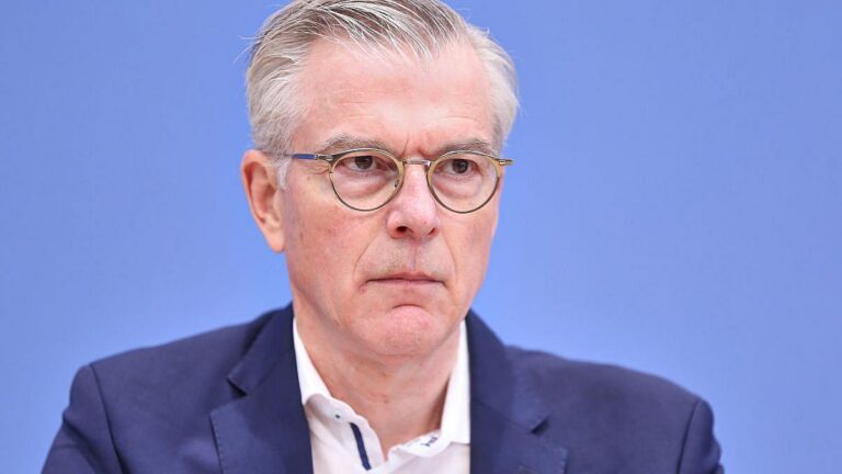 Wirtschaftsweise lehnt Gesundheitsbeitrag ab