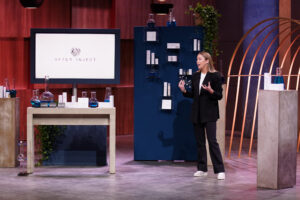 After Inject bei „Höhle der Löwen“: Ex-Polizistin jagt Falten mit Natur-Botox