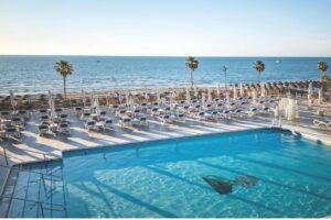 Sommerurlaub 2026: Mittelmeer boomt – Griechenland erobert fast die Spitze Sommerurlaub 2026: Mittelmeer boomt – Griechenland erobert fast die Spitze