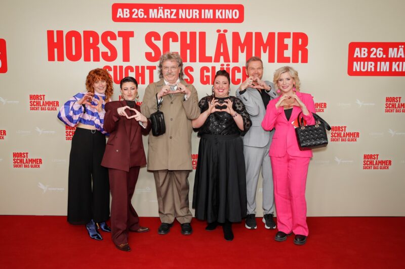 Horst Schlämmer ist zurück: Hamburg feiert furiose Premiere