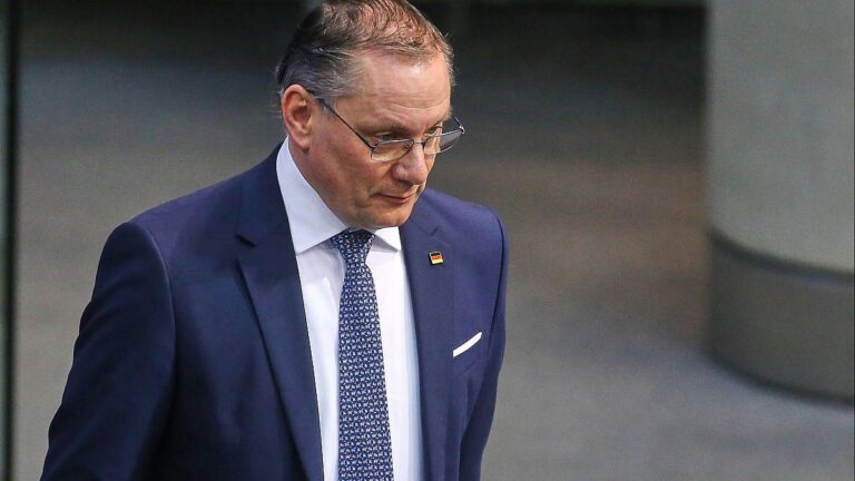 Chrupalla rügt AfD-Kollegen wegen Nahost-Äußerungen