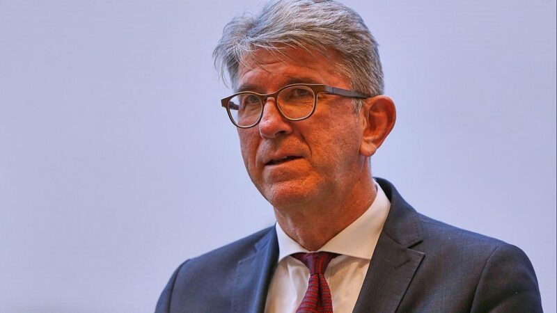 Weimer verteidigt Sparkurs bei Nationalbibliothek-Bau