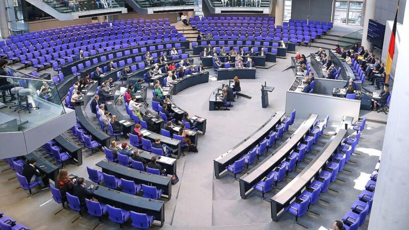 Bundestag will kein Diktat bei Sozialreformen