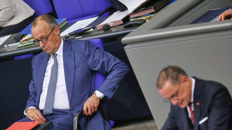 Umfrage: Union und AfD legen zu – gleichauf bei 26 Prozent