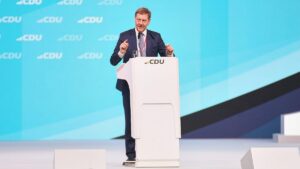 Kretschmer schießt gegen AfD-Programm: „verrückt“ und „rückwärtsgewandt“