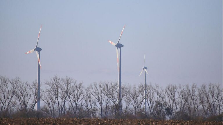 Windkraftpläne sorgen für Kostenexplosion
