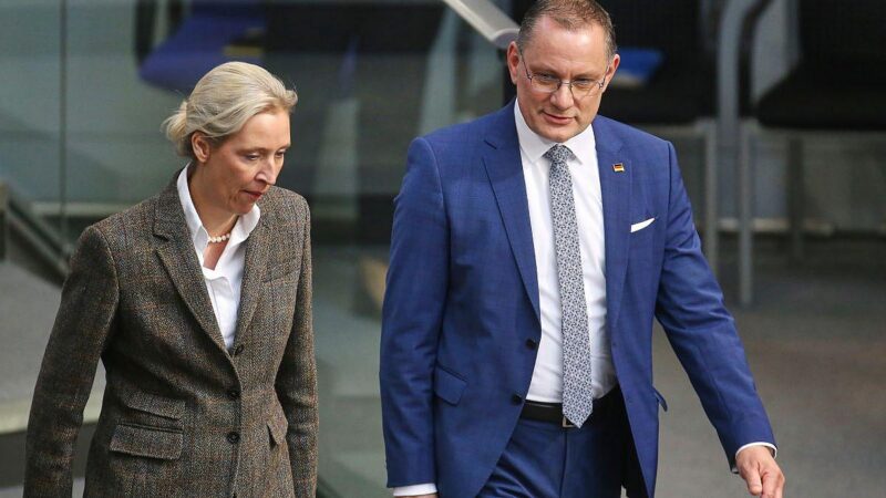 AfD überholt Union: Merz im Umfragetief