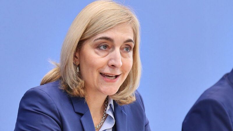 Warken schnürt GKV-Sparpaket: Millionen-Einsparungen geplant